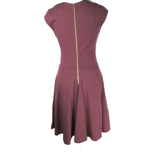 bar lll Maroon Mini Dress S Form Fitting Gold Back Zipper Rayon Blend R155 - Picture 2 of 9